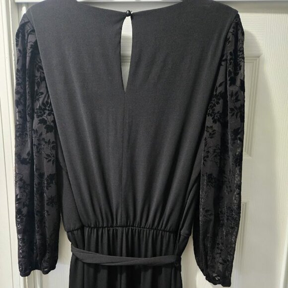 Apt. 9 black jumpsuit with sheer sleeves, elastic waist and pockets Size… - Picture 5 of 7